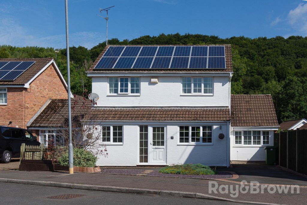 Property photo 1 of 39