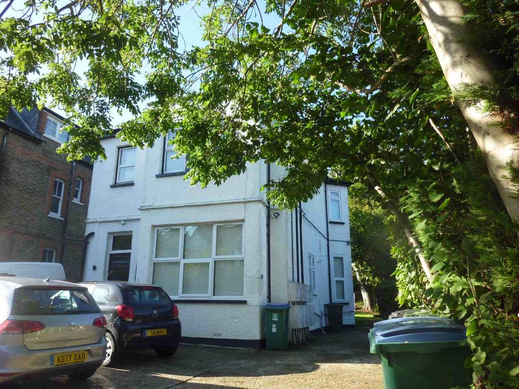 Property photo 1 of 8