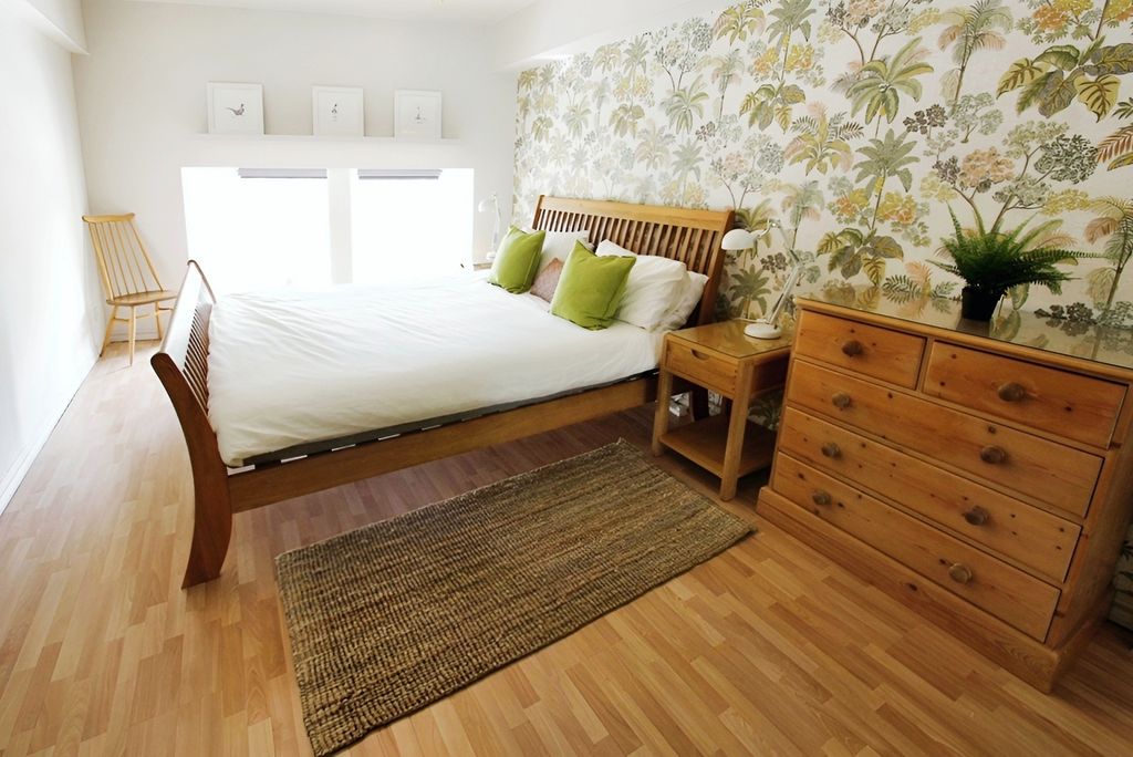 Property photo 3 of 14 Master Bedroom