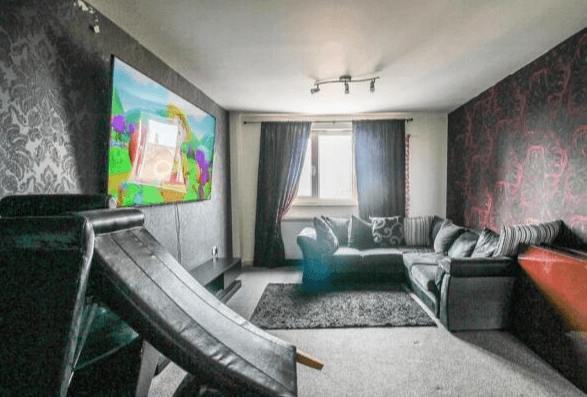 Property photo 2 of 4