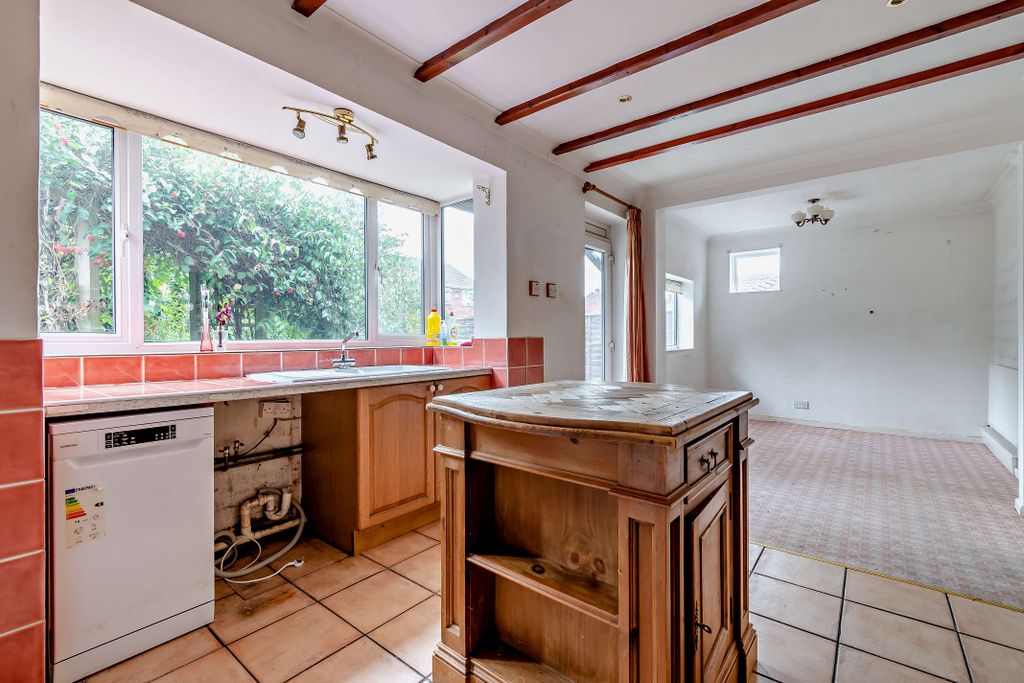 Property photo 2 of 15