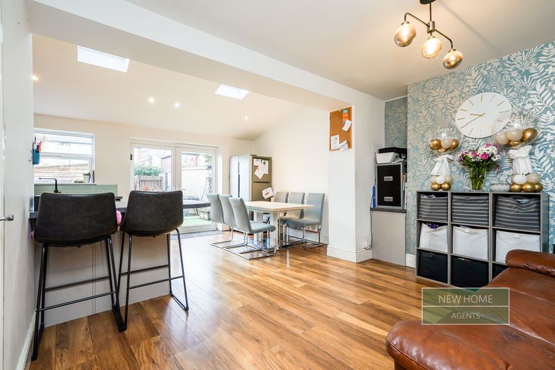 Property photo 3 of 24 Photo 21