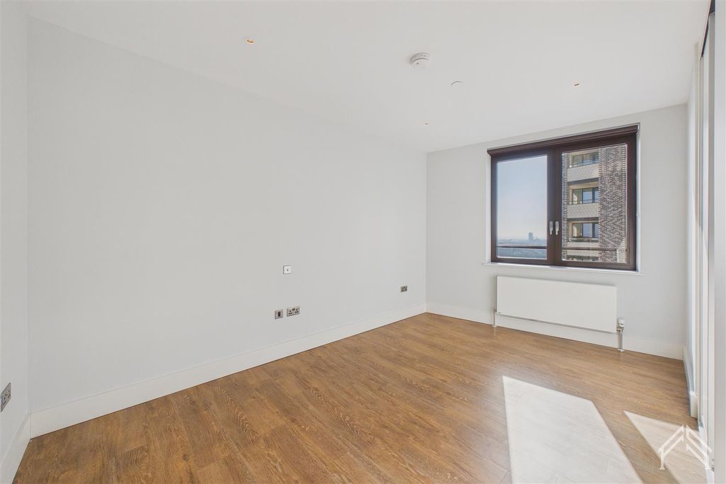Property photo 3 of 11 3.Jpg