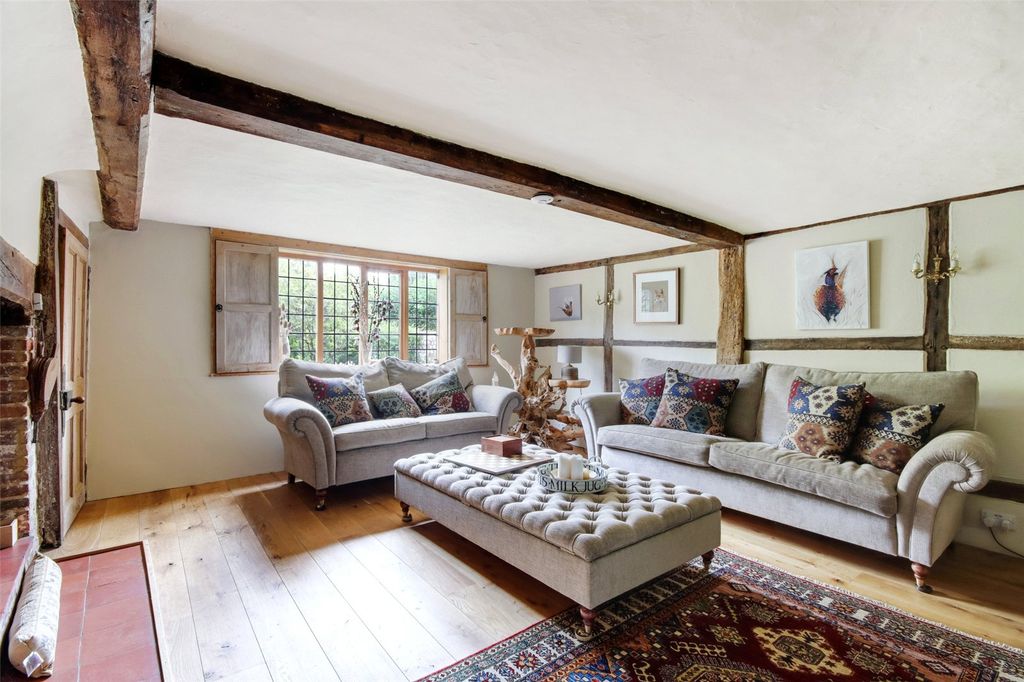 Property photo 3 of 20 Drawing Room