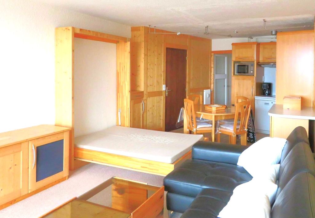 Property photo 2 of 12 Apartment For Sale i