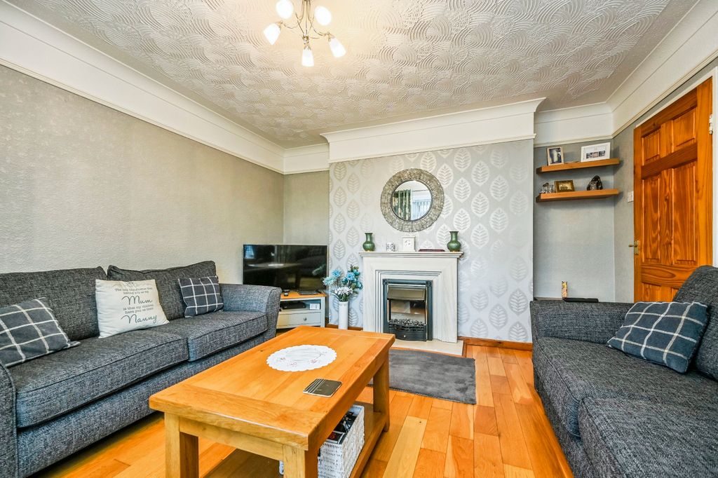 Property photo 3 of 16 Photography