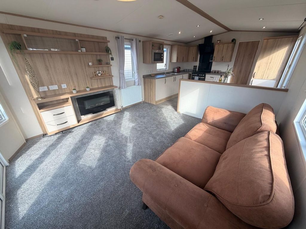 Property photo 1 of 8 Abi Fairlight 2018 Car0025656 145017937.Jpeg