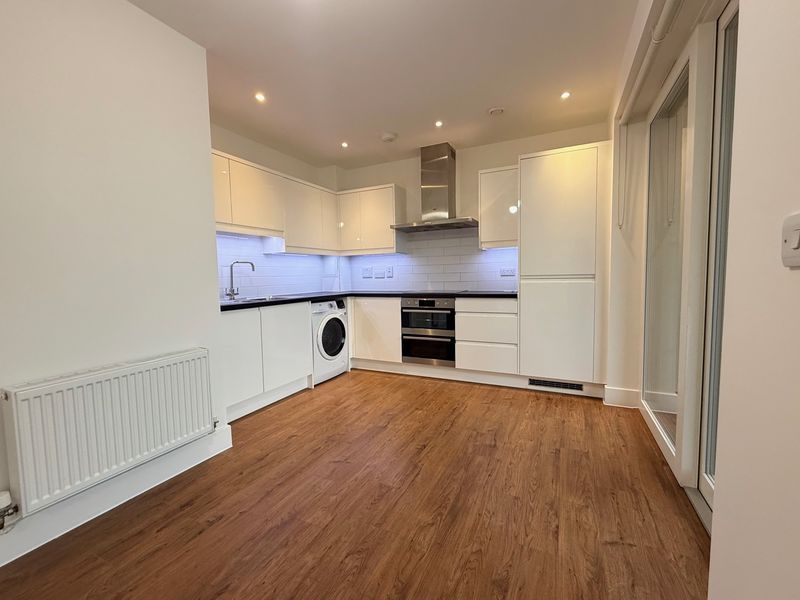 Property photo 2 of 11 Photo 8