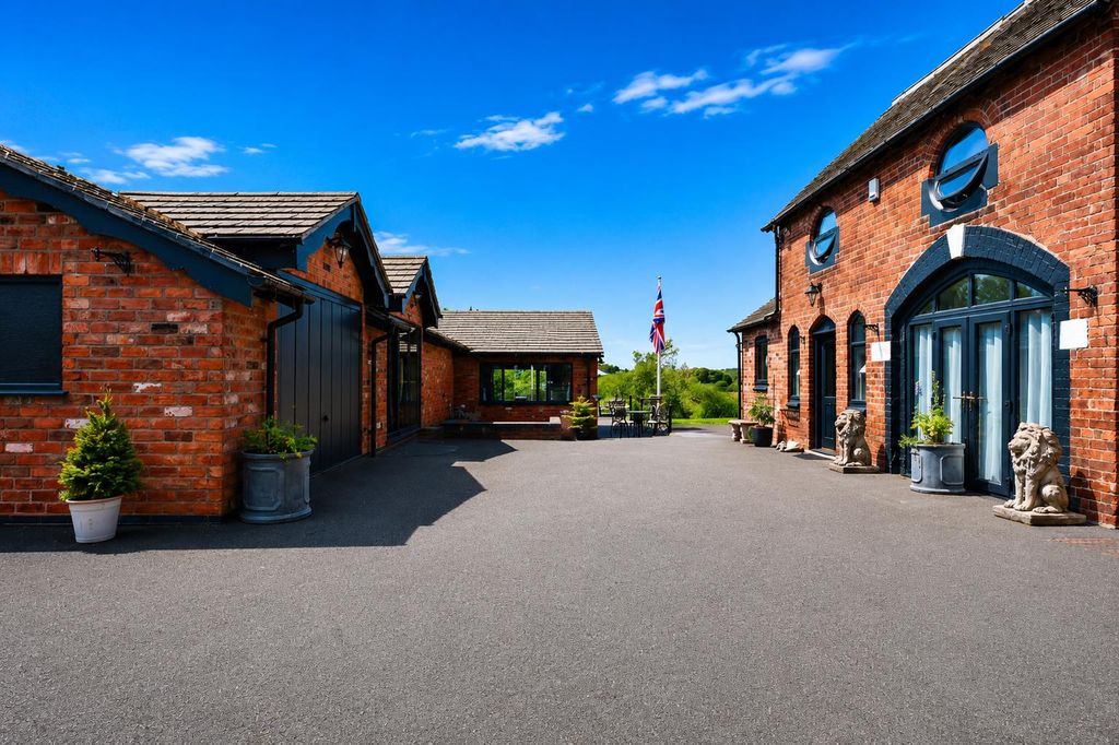 Additional image 42 of 5 bed detached house for saleEccleshall Road, Stafford ST16