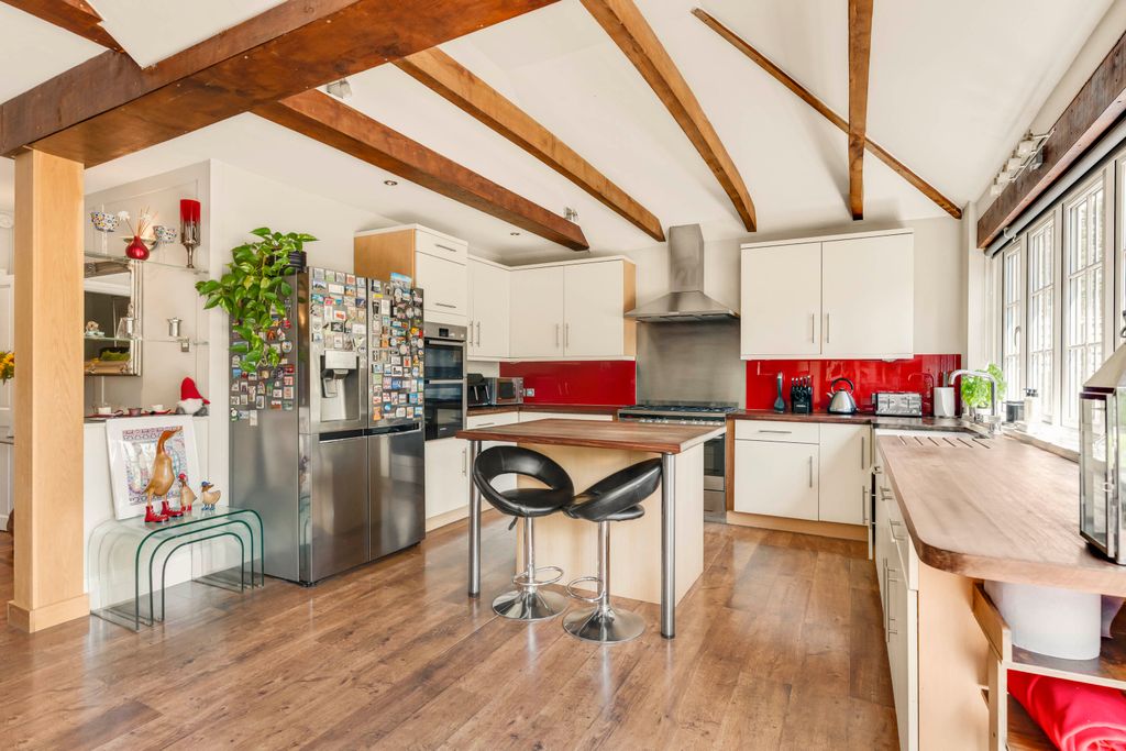 Property photo 3 of 35 15