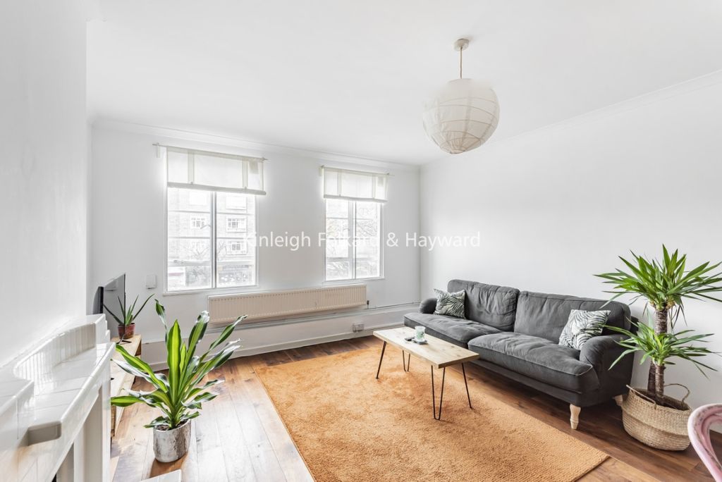 Property photo 2 of 6 d4c20787-38A6-45d9-9