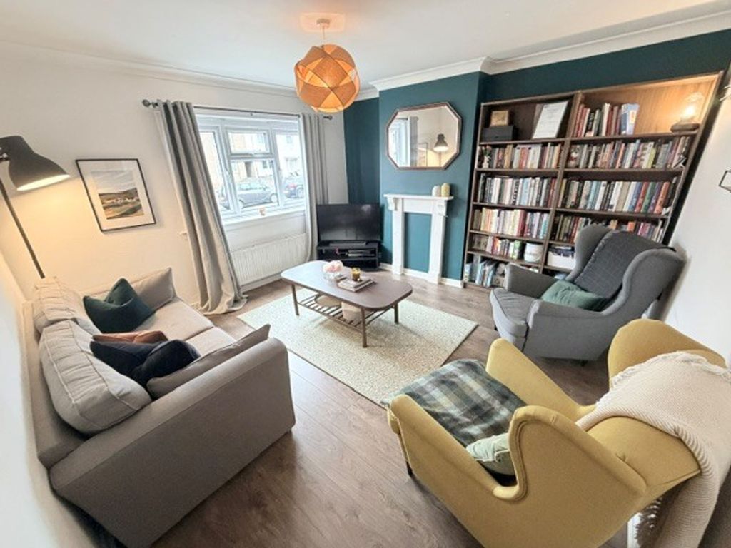 Property photo 3 of 24