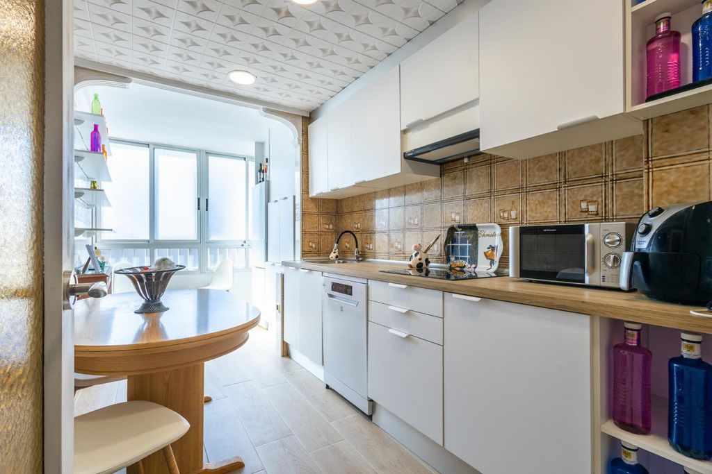 Property photo 1 of 36