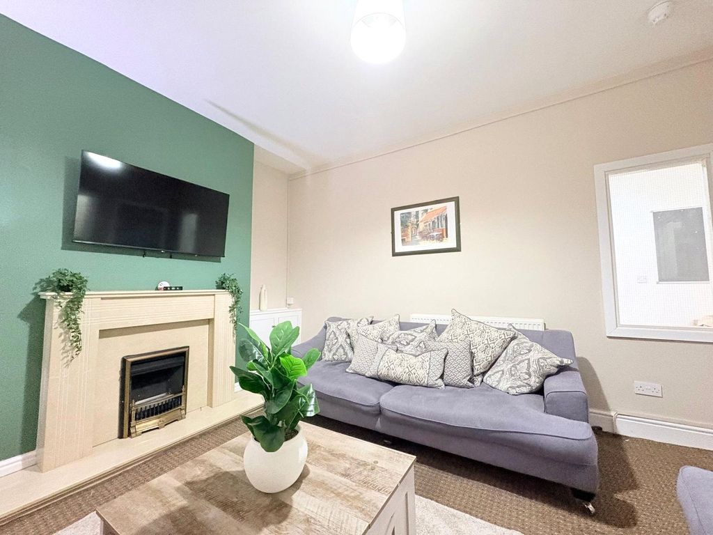 Additional image 6 of 6 bed maisonette to rentOxton Road, Birkenhead, Merseyside CH41