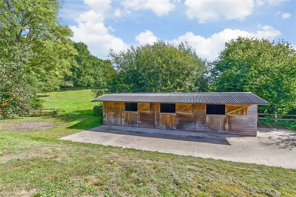 Property photo 3 of 23 External Feature