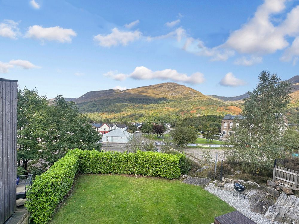 Property photo 3 of 66