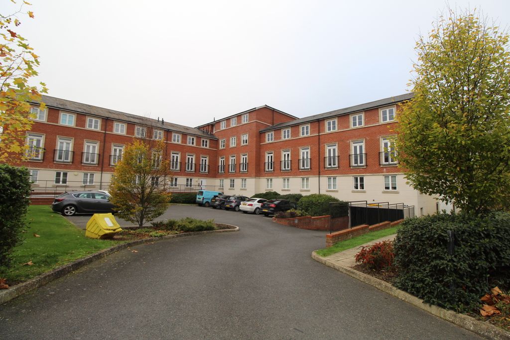 Property photo 1 of 11