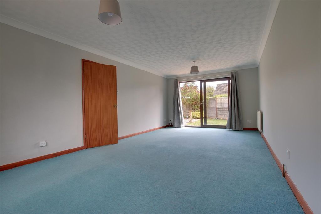 Property photo 2 of 10 Img_9949-Img_9951.Jpg