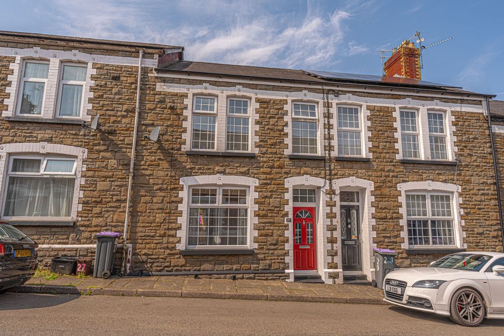 Property photo 1 of 34