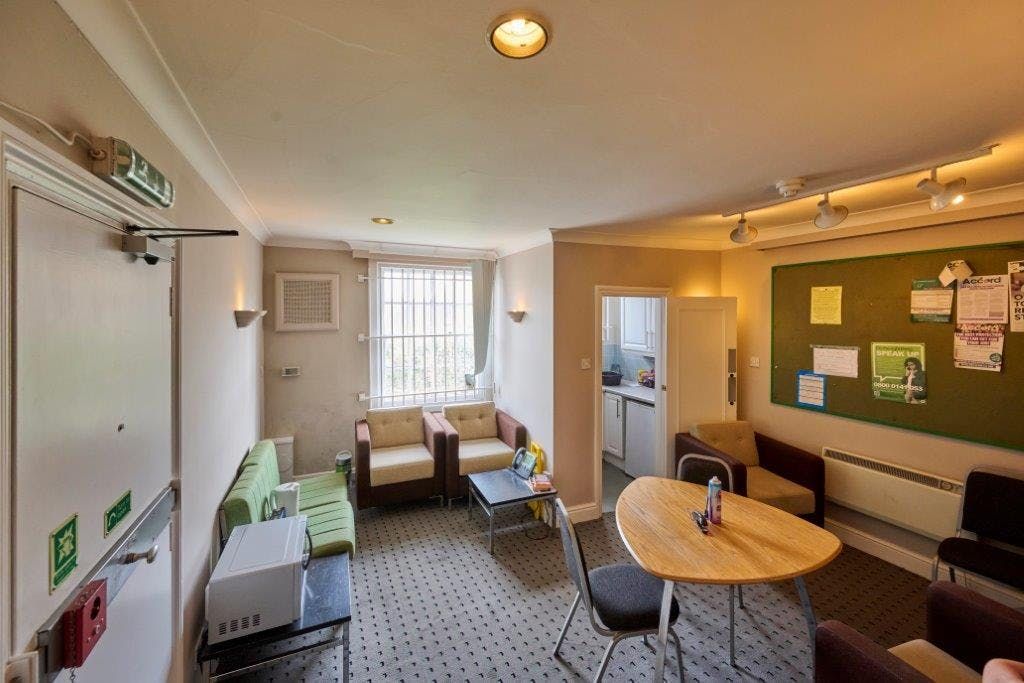 Property photo 2 of 8 Image 2