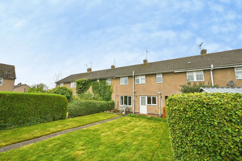 Property photo 2 of 15