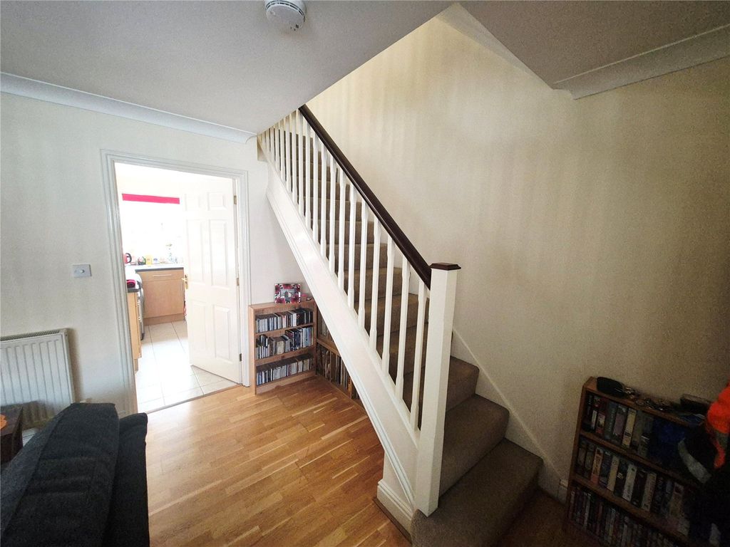 Property photo 2 of 18 Picture No. 13