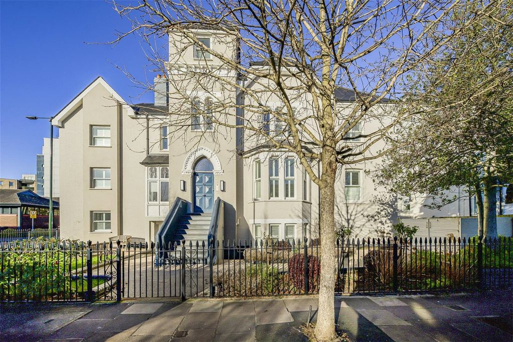 Property photo 1 of 7 Picture No. 09