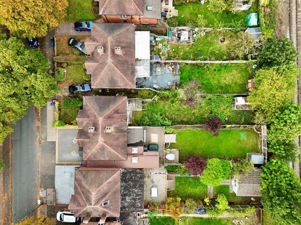 Property photo 2 of 23