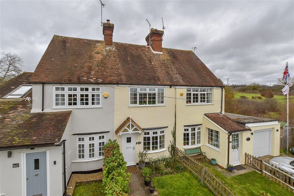 Property photo 1 of 12 External (Web)