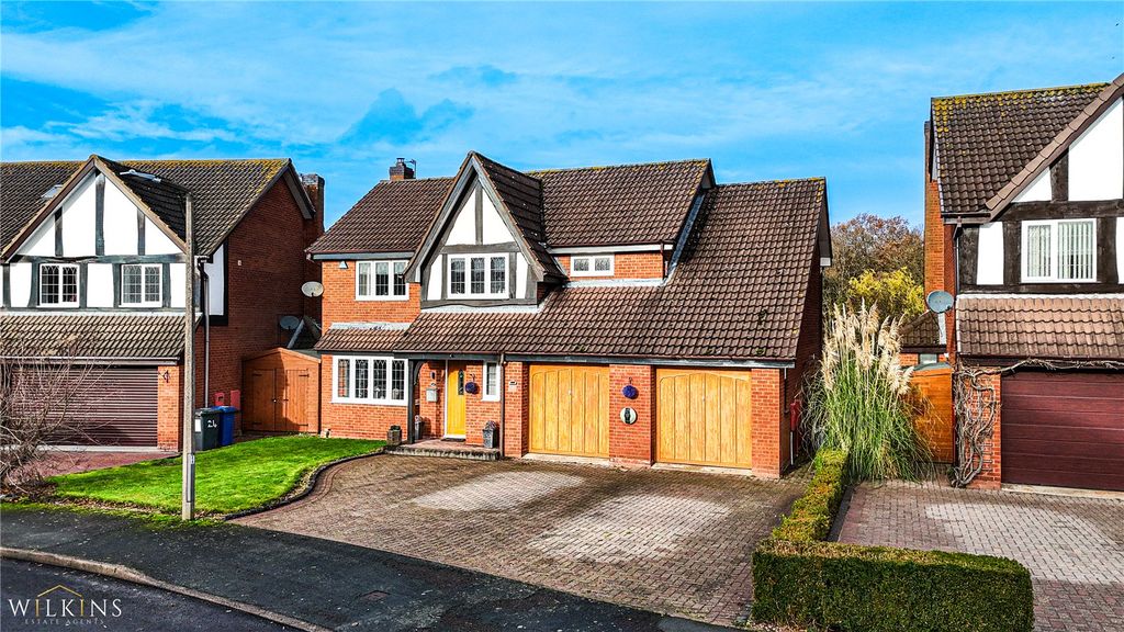 Property photo 1 of 43 Picture No. 36