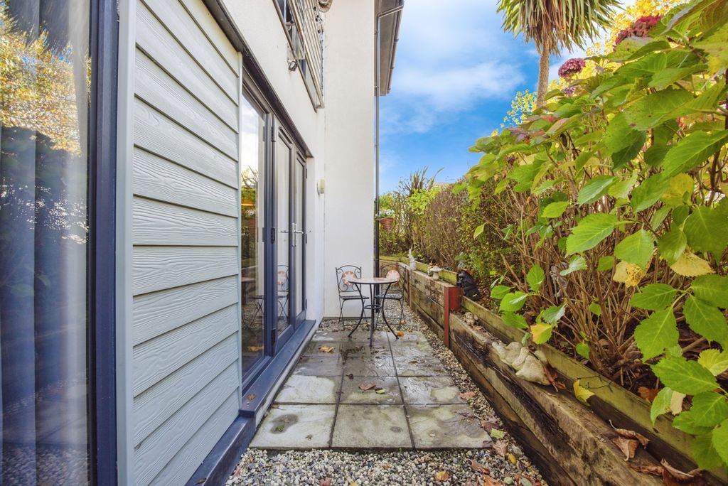Additional image 17 of 2 bed flat for saleSandy Hill, St. Austell, Cornwall PL25
