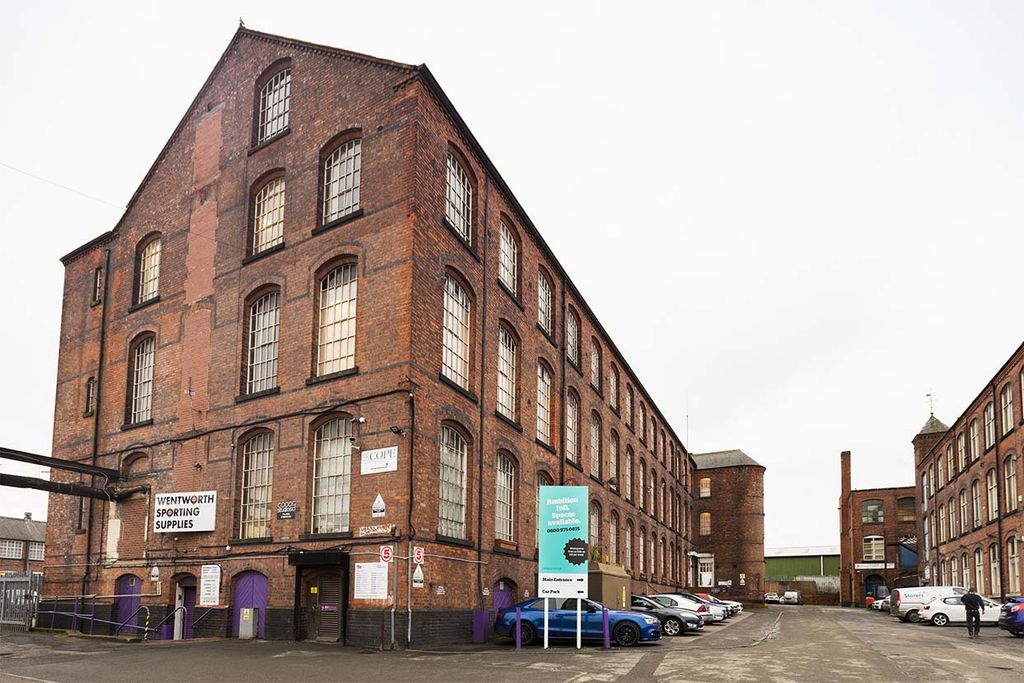 Property photo 1 of 8