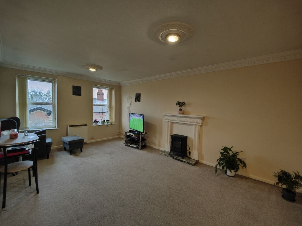 Property photo 3 of 10 0 General