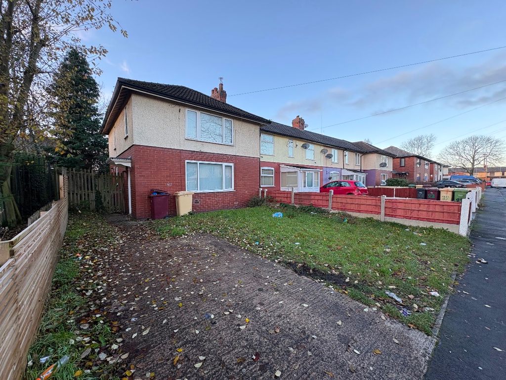 Property photo 1 of 9