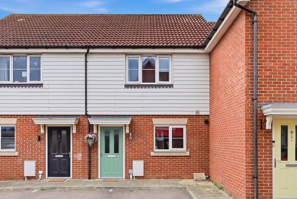 Property photo 1 of 16