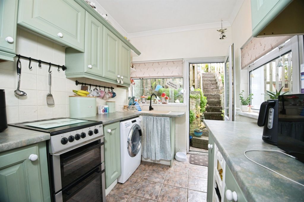 Property photo 2 of 16