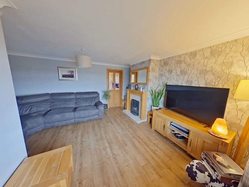 Property photo 3 of 13 Photo 9