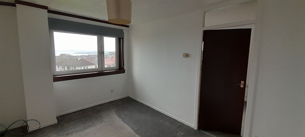 Property photo 2 of 9 20251215_132314