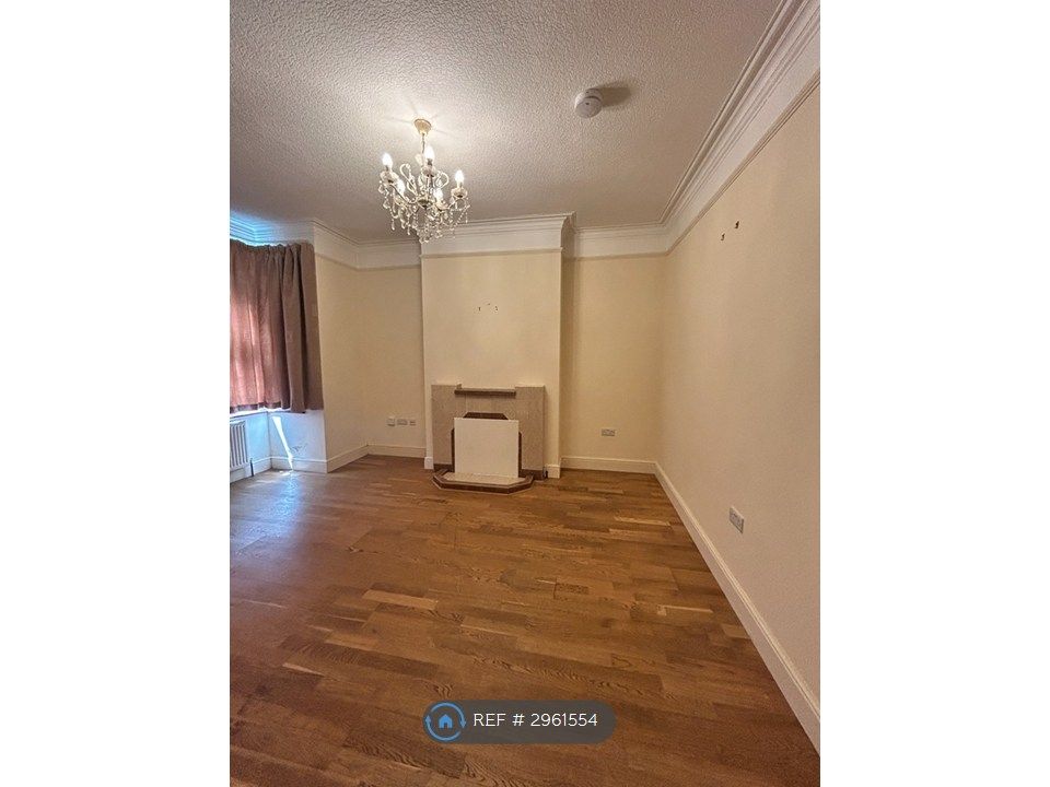 Property photo 1 of 15 Front Reception Room