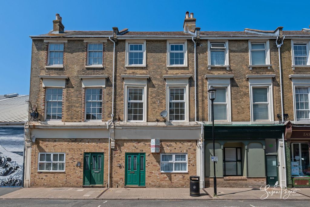 Property photo 1 of 34