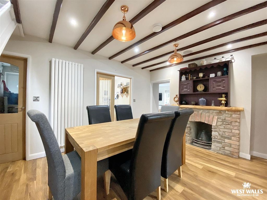 Property photo 3 of 26 Img_8836.Jpg