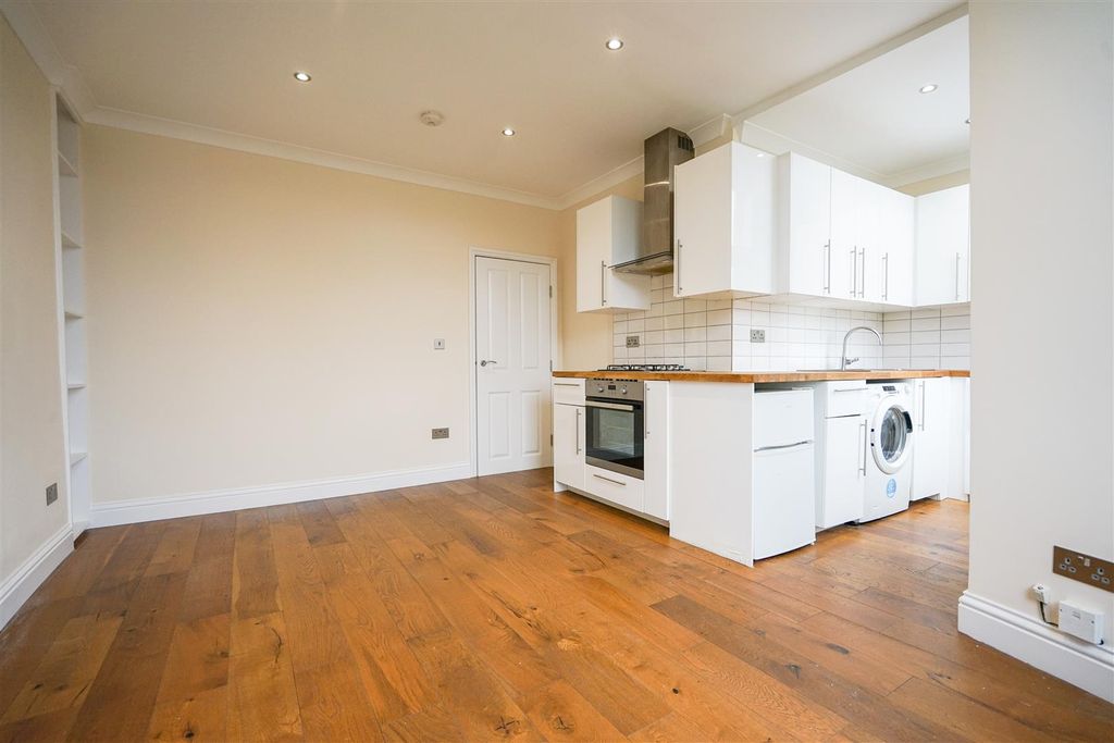 Property photo 2 of 10 Dsc09092.Jpg