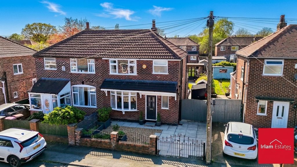 Property photo 1 of 23