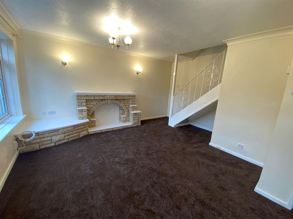 Property photo 3 of 9 3.Jpg