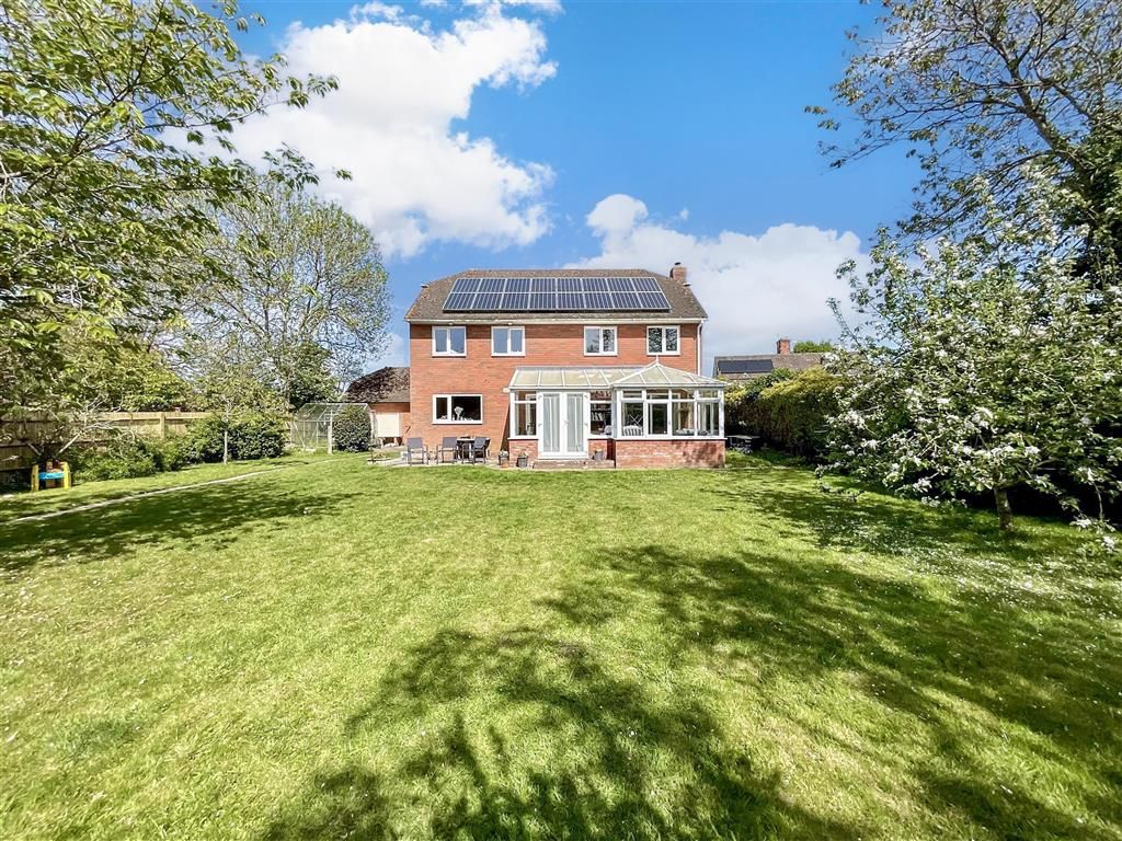 Property photo 1 of 21 Back 1 3/5