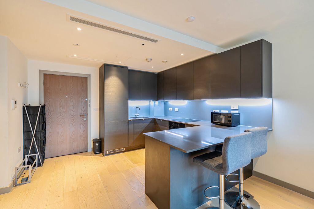 Property photo 3 of 29 1405805-21-69778A...