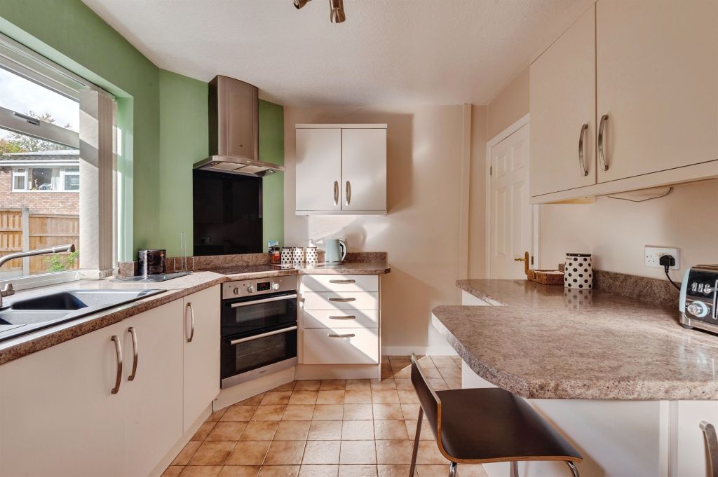 Property photo 3 of 17