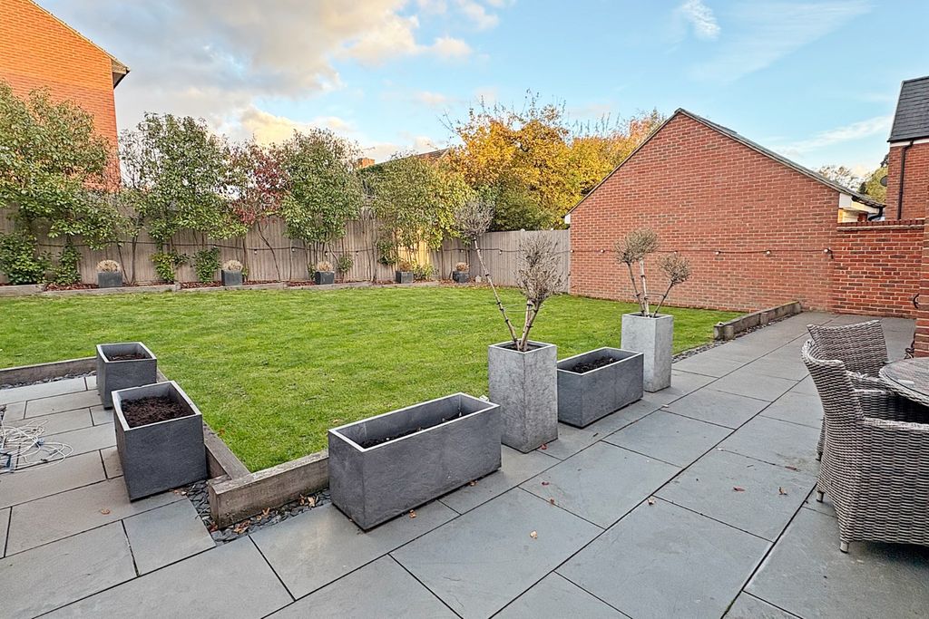 Property photo 2 of 19 3503552