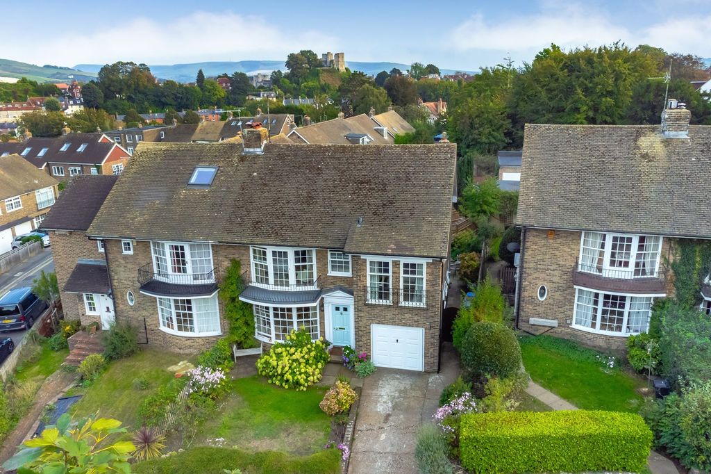 Property photo 1 of 37