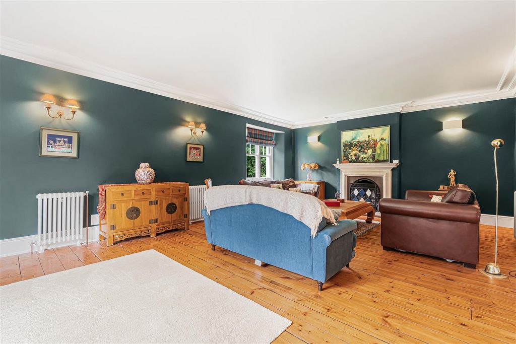 Property photo 3 of 84 57_83202.Jpg